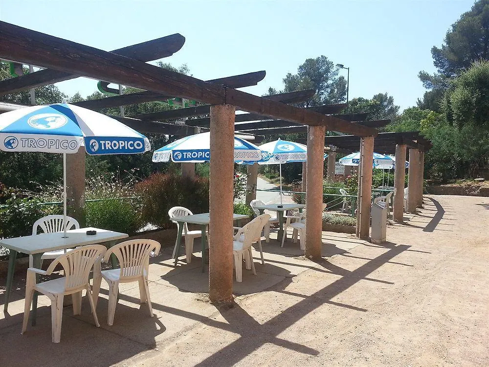 Hotel Restaurant Les 3 Chenes Frejus